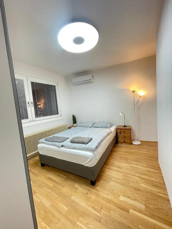 Nice Rooftop Hostel Viena Exterior foto